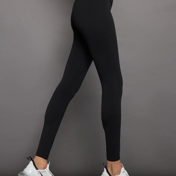 Carbon38 | High Rise Full-Length Legging in Diamond Compression - Black Sz. Lg - Picture 5 of 7